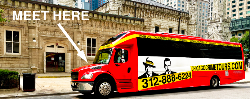chicago crime tour bus at its departure location with an arrow saying meet here