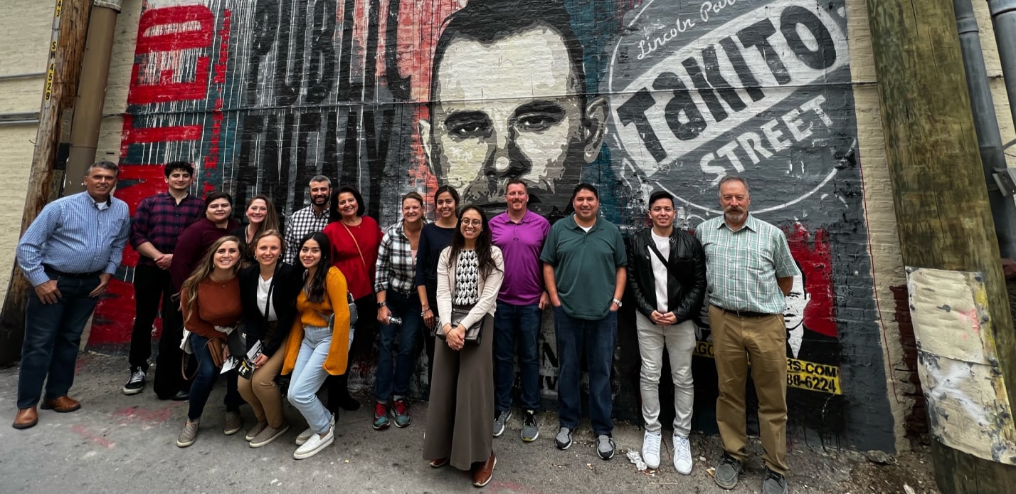 corporate group on a chicago crime tour