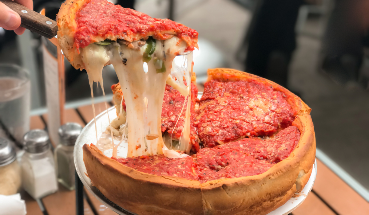 Best Pizza Places in Chicago (Plus a Few Honorable Mentions)