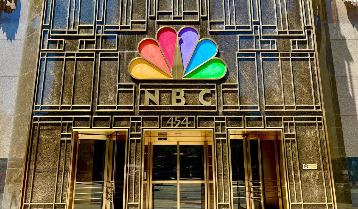 front entrance of NBC studios in chicago